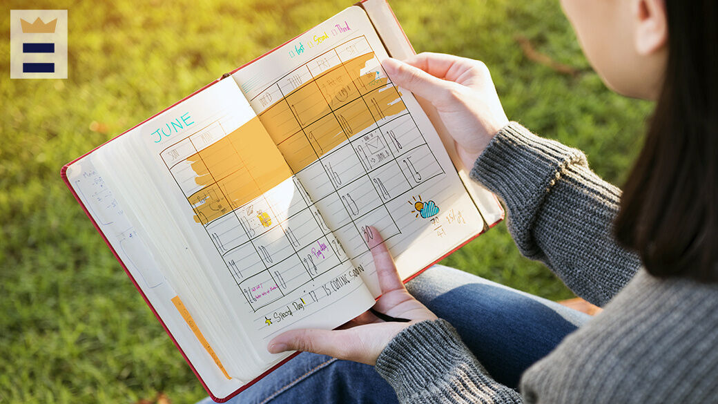 Starting your college journey can feel overwhelming, but it doesn't have to be. With the right tools and routines, you'll stay on top of all your deadlines.
